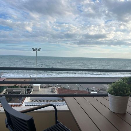 Maravilloso Apartamento En Primera Linea De Playa Con Vistas Al Mar En Caleta De Velez 2 D Dış mekan fotoğraf