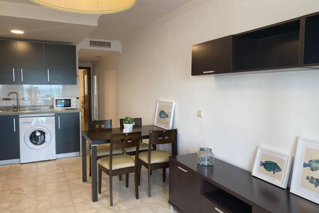 Maravilloso Apartamento En Primera Linea De Playa Con Vistas Al Mar En Caleta De Velez 2 D Dış mekan fotoğraf