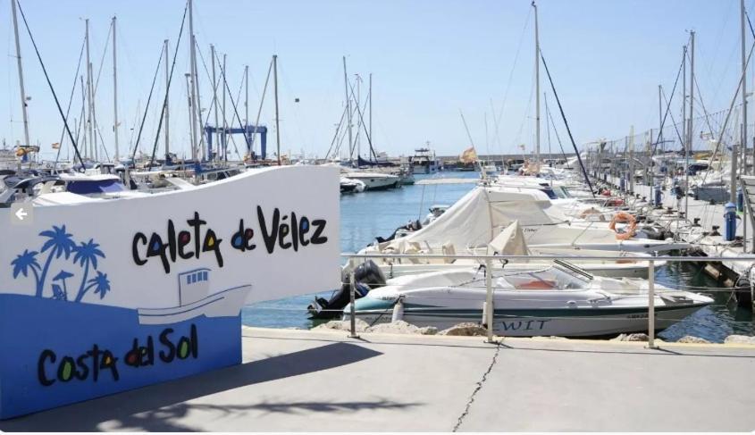 Maravilloso Apartamento En Primera Linea De Playa Con Vistas Al Mar En Caleta De Velez 2 D Dış mekan fotoğraf